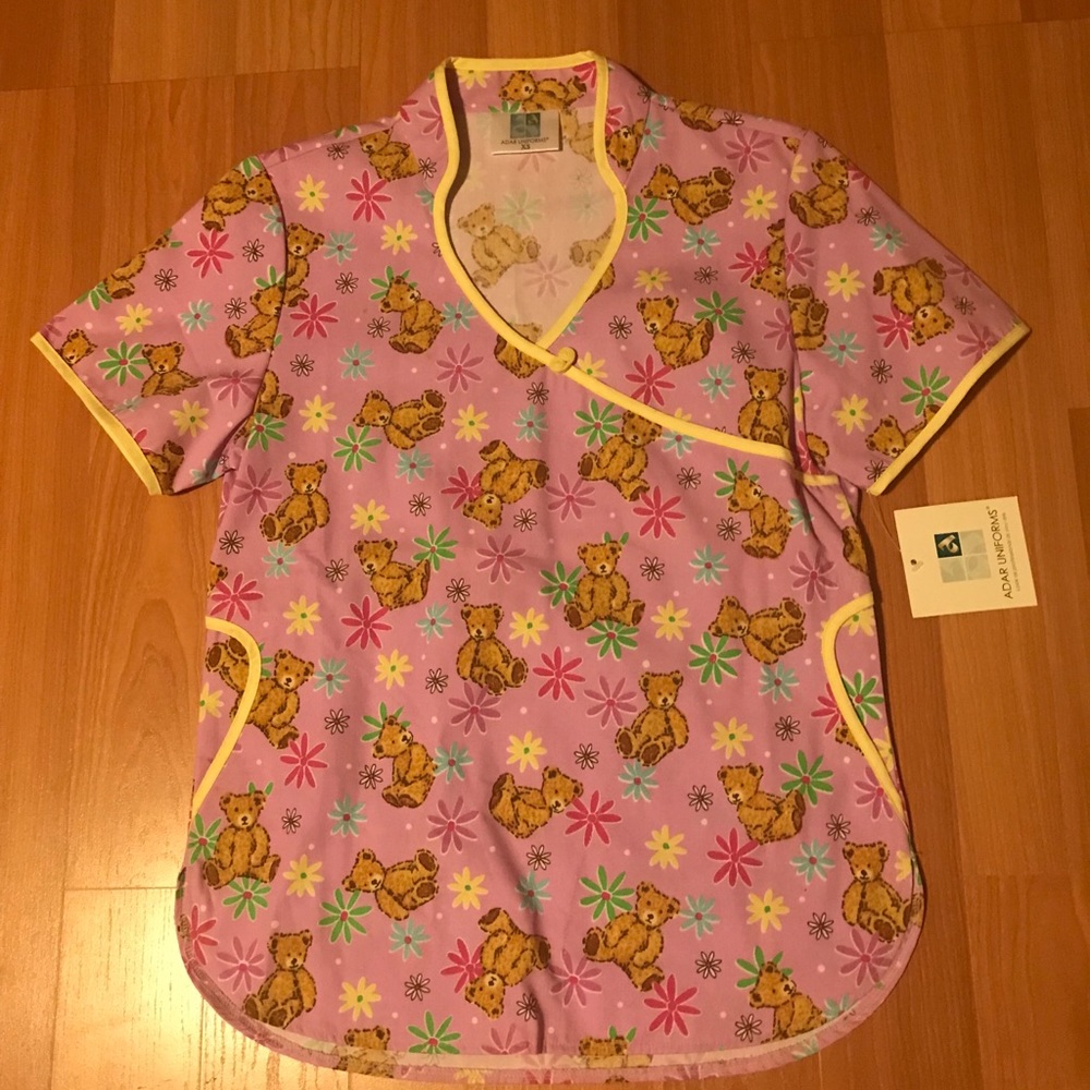 Scrub top